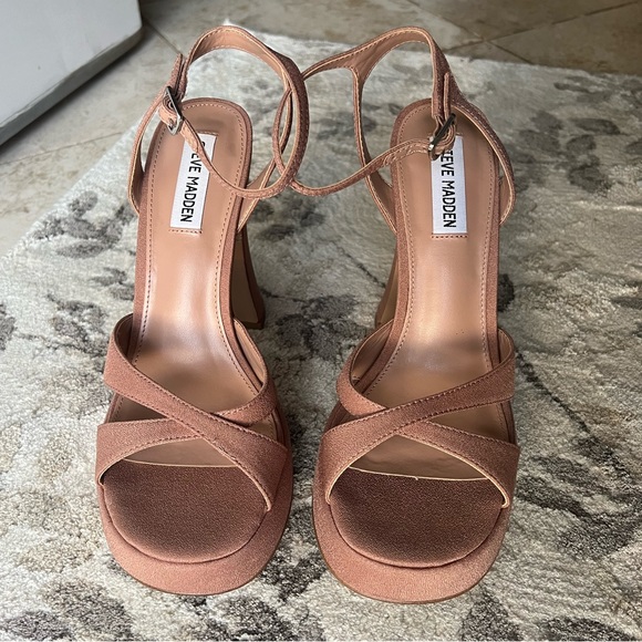 Steve Madden - Block Platform Heels - Picture 2 of 16